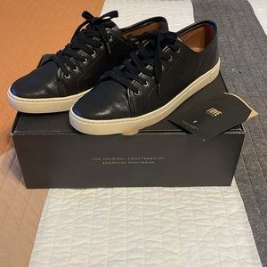 Frye Peggy Low Lace Black leather sneakers